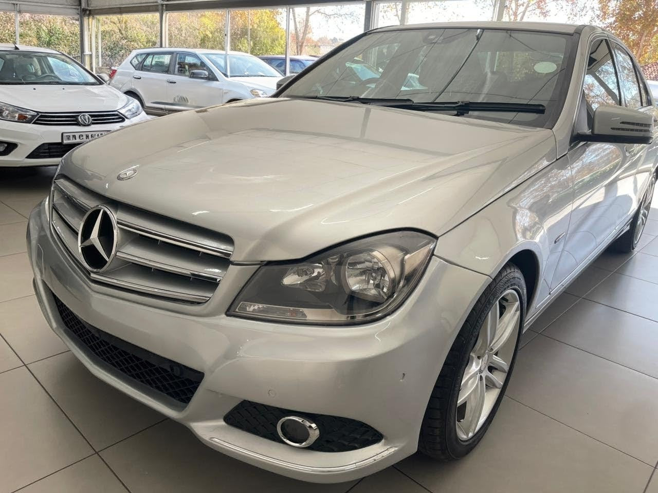 2012 Mercedes Benz C200