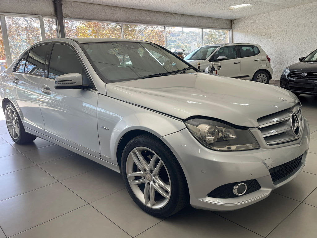 2012 Mercedes Benz C200