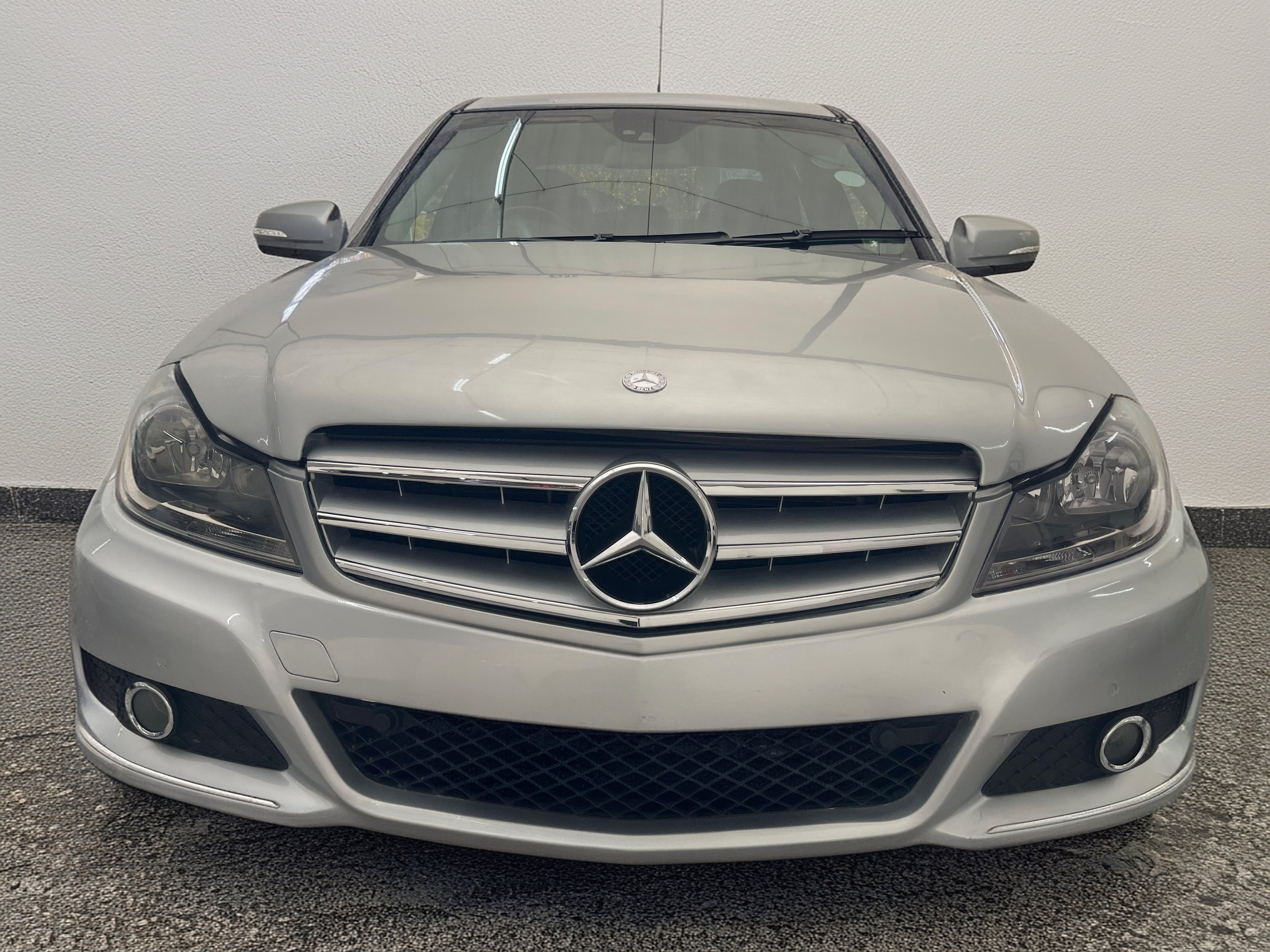 2012 Mercedes Benz C200