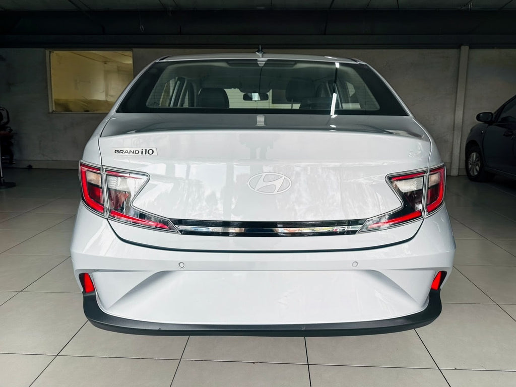 2024 Hyundai Grand i10 Sedan with 7000km