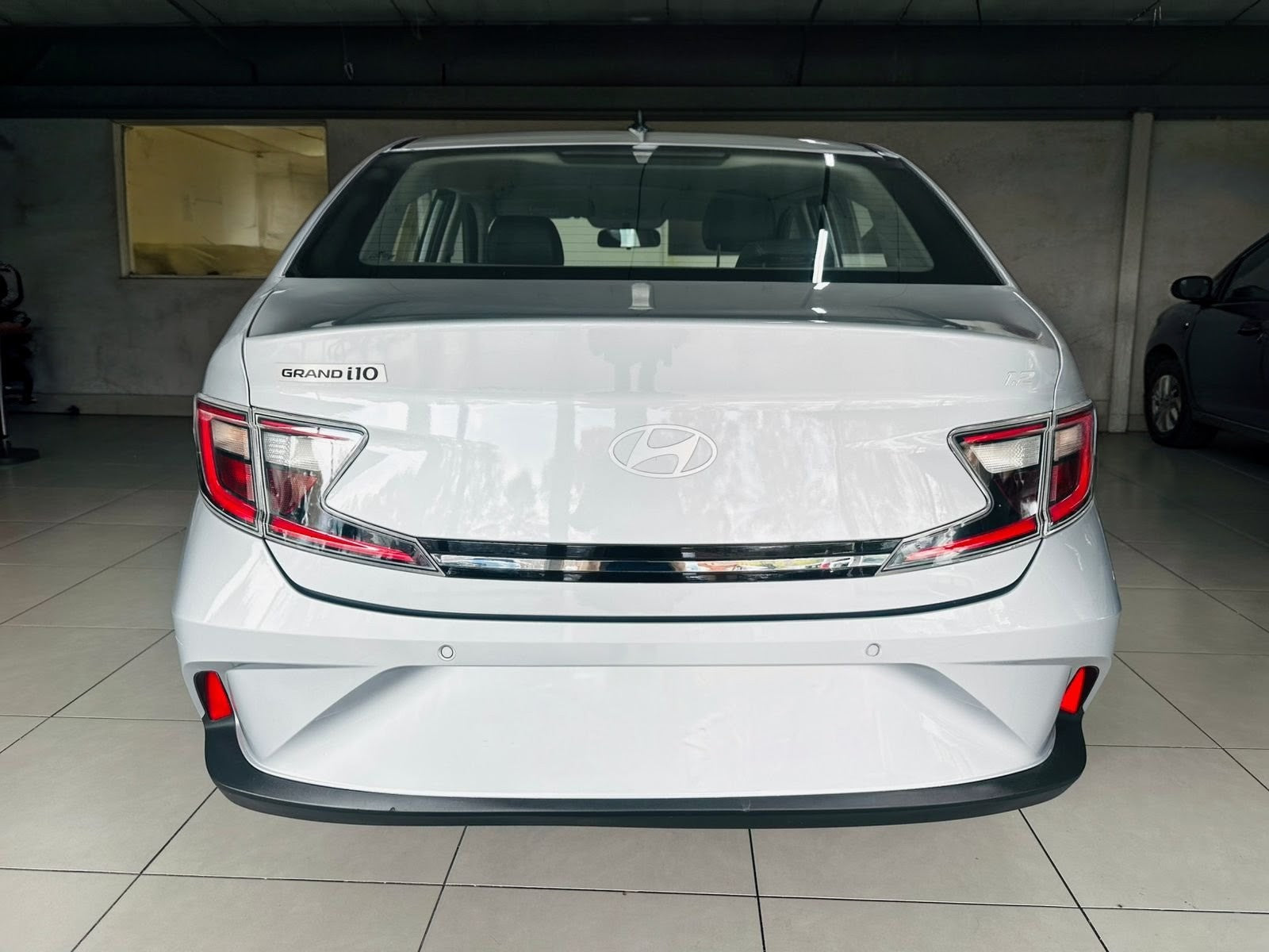 2024 Hyundai Grand i10 Sedan with 7000km