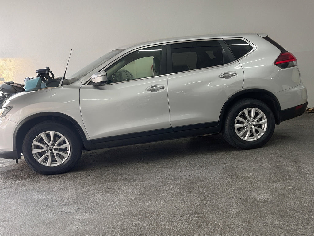 2020 Nissan Xtrail 2.5 4x4 with 142000km