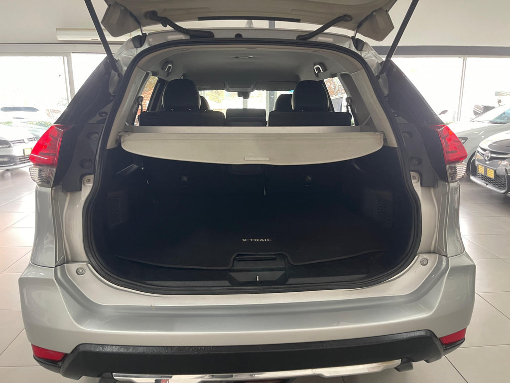 2020 Nissan Xtrail 2.5 4x4 with 142000km