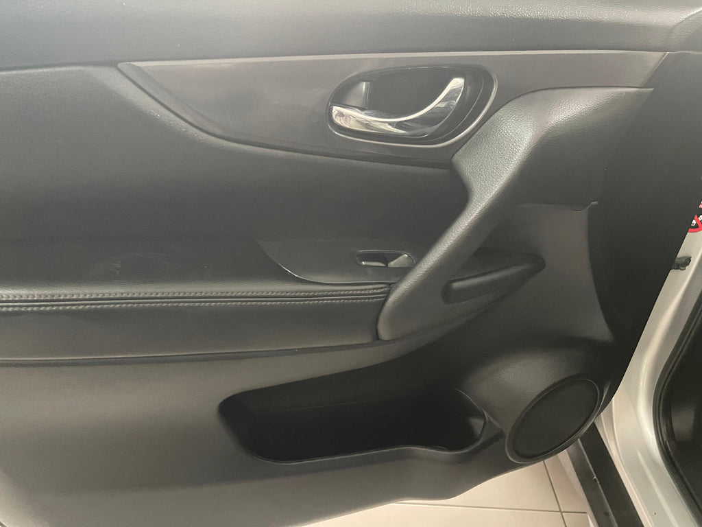 2020 Nissan Xtrail 2.5 4x4 with 142000km
