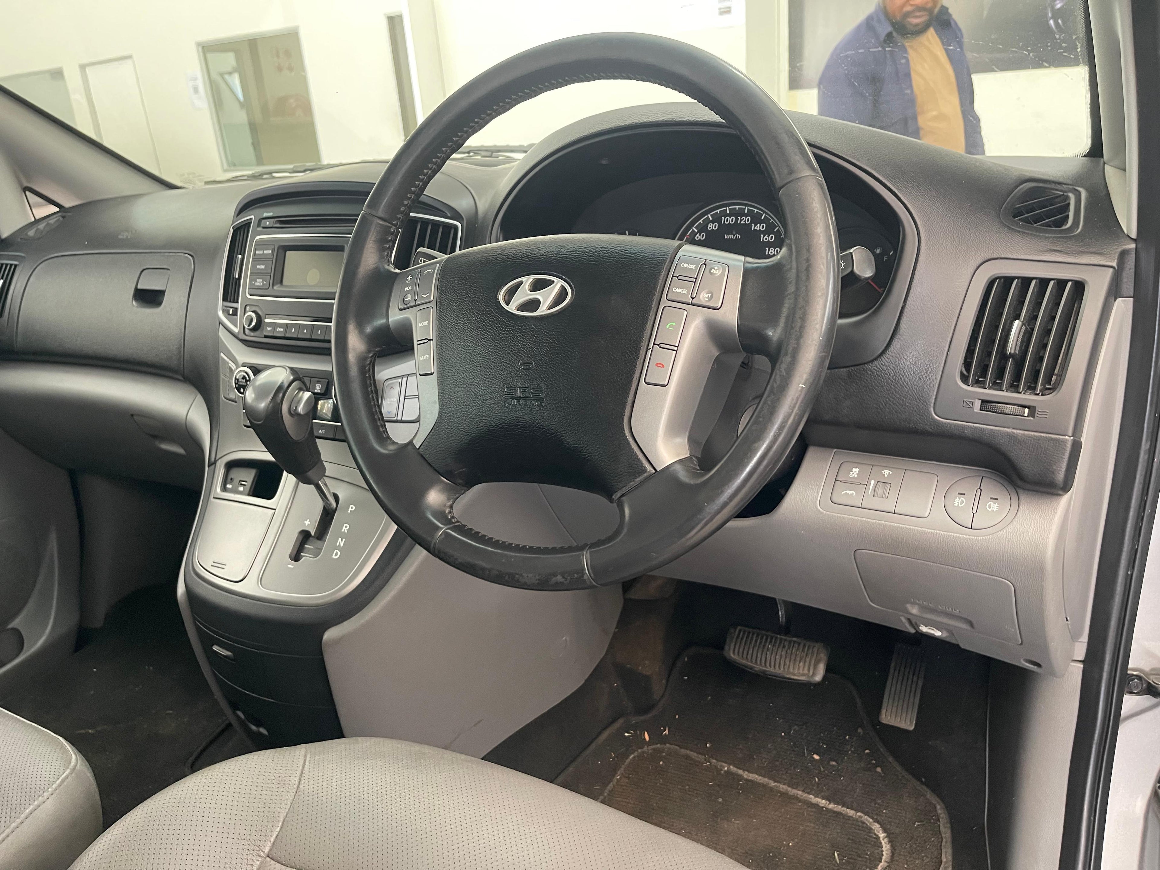2016 Hyundai H1 2.5 crdi Auto with 153000km