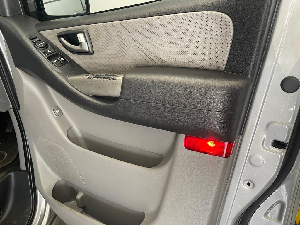 2016 Hyundai H1 2.5 crdi Auto with 153000km
