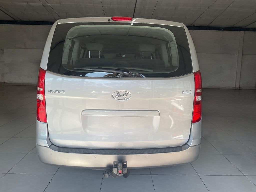 2016 Hyundai H1 2.5 crdi Auto with 153000km