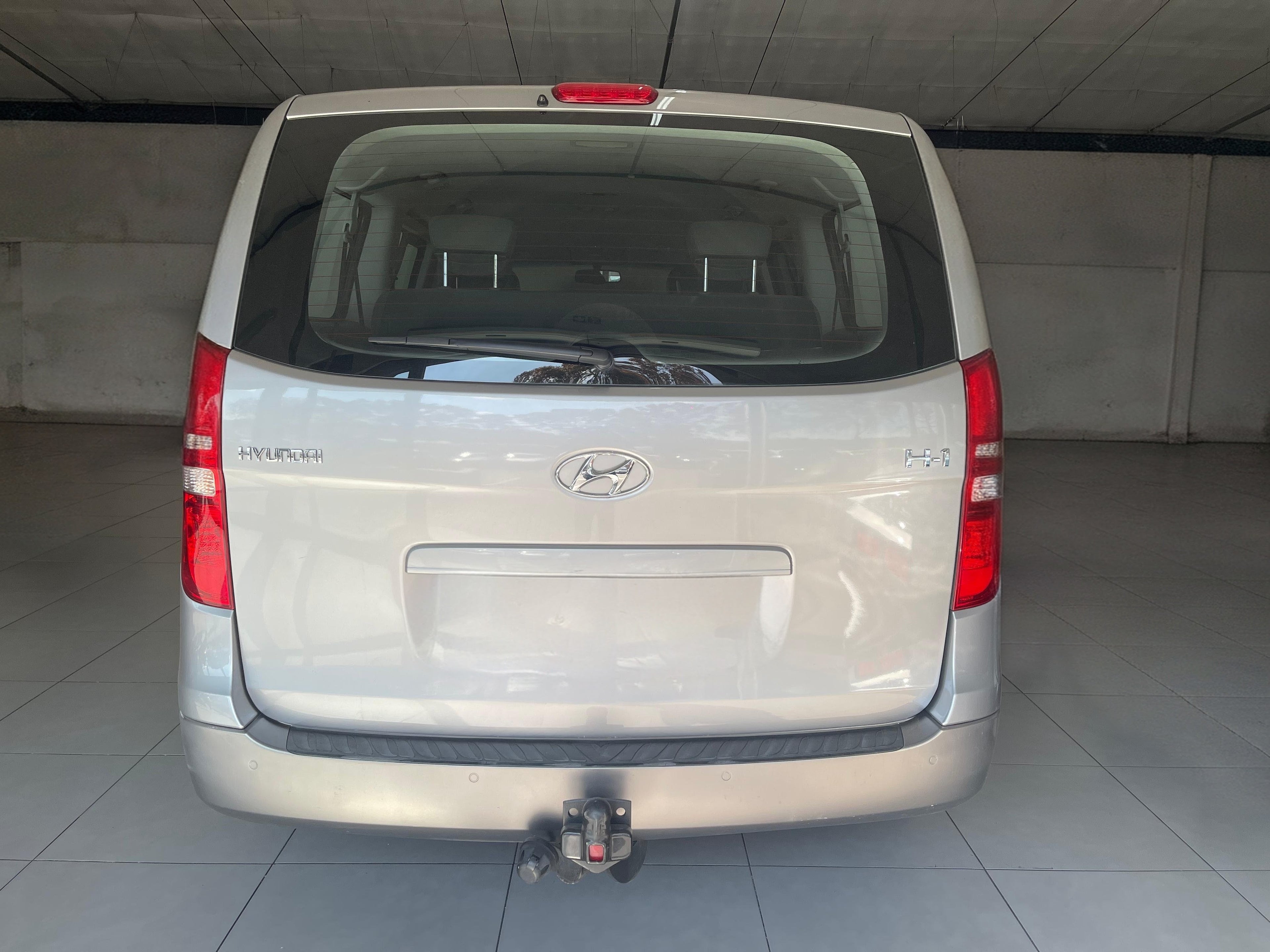 2016 Hyundai H1 2.5 crdi Auto with 153000km
