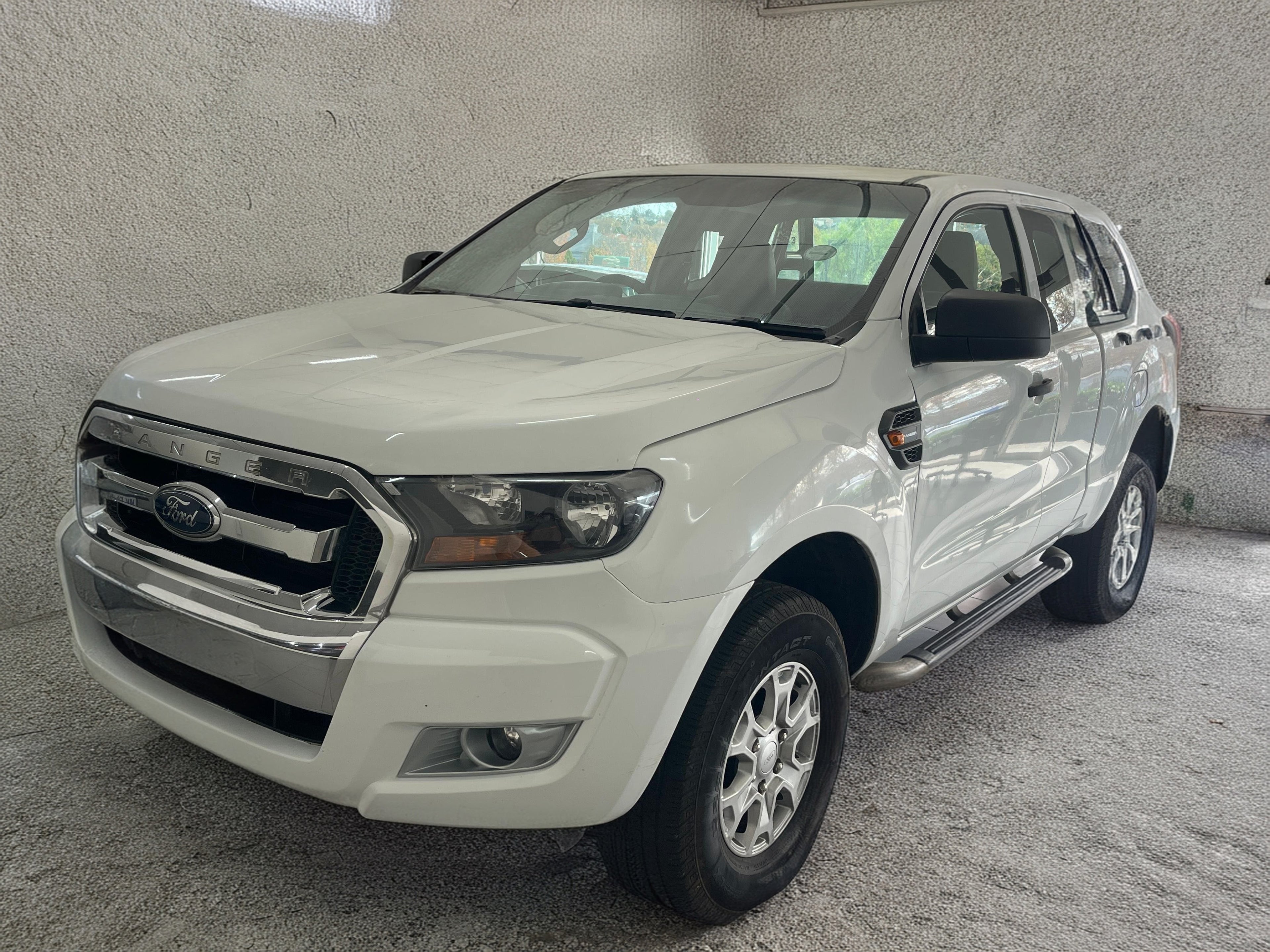2021 Ford Ranger 2.2 supercab with 133000km