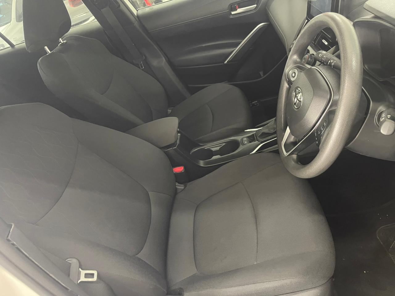 2018 Toyota corolla cross 1.8 Auto with 19000km
