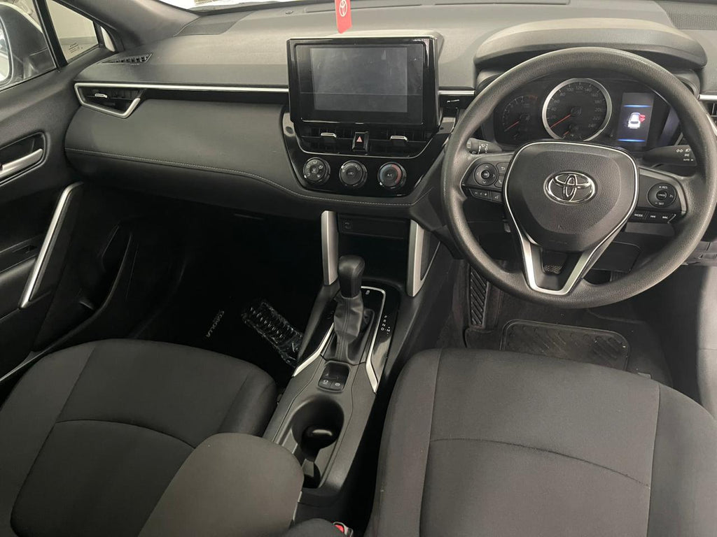 2018 Toyota corolla cross 1.8 Auto with 19000km