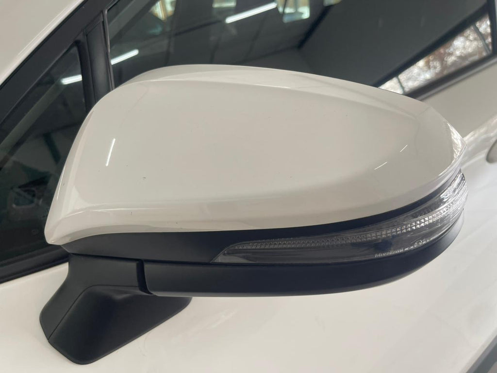 2018 Toyota corolla cross 1.8 Auto with 19000km