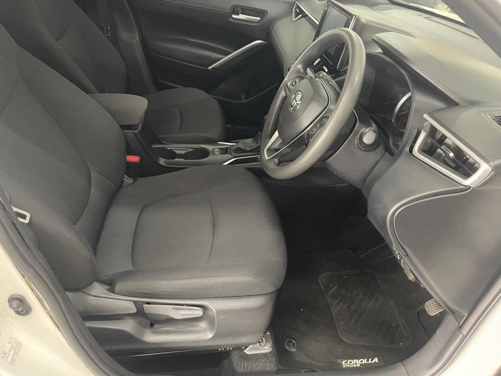 2018 Toyota corolla cross 1.8 Auto with 19000km