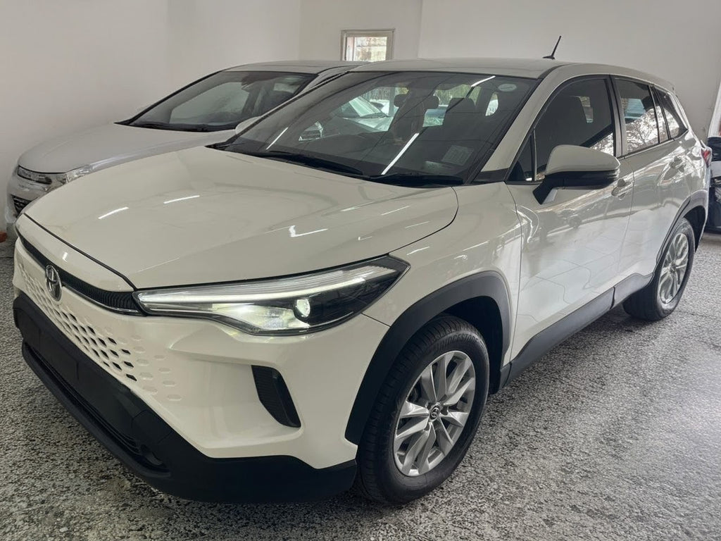 2018 Toyota corolla cross 1.8 Auto with 19000km